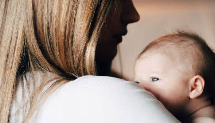 Kekuatan Lembut Seorang Ibu dalam Menumbuhkan Empati Anak