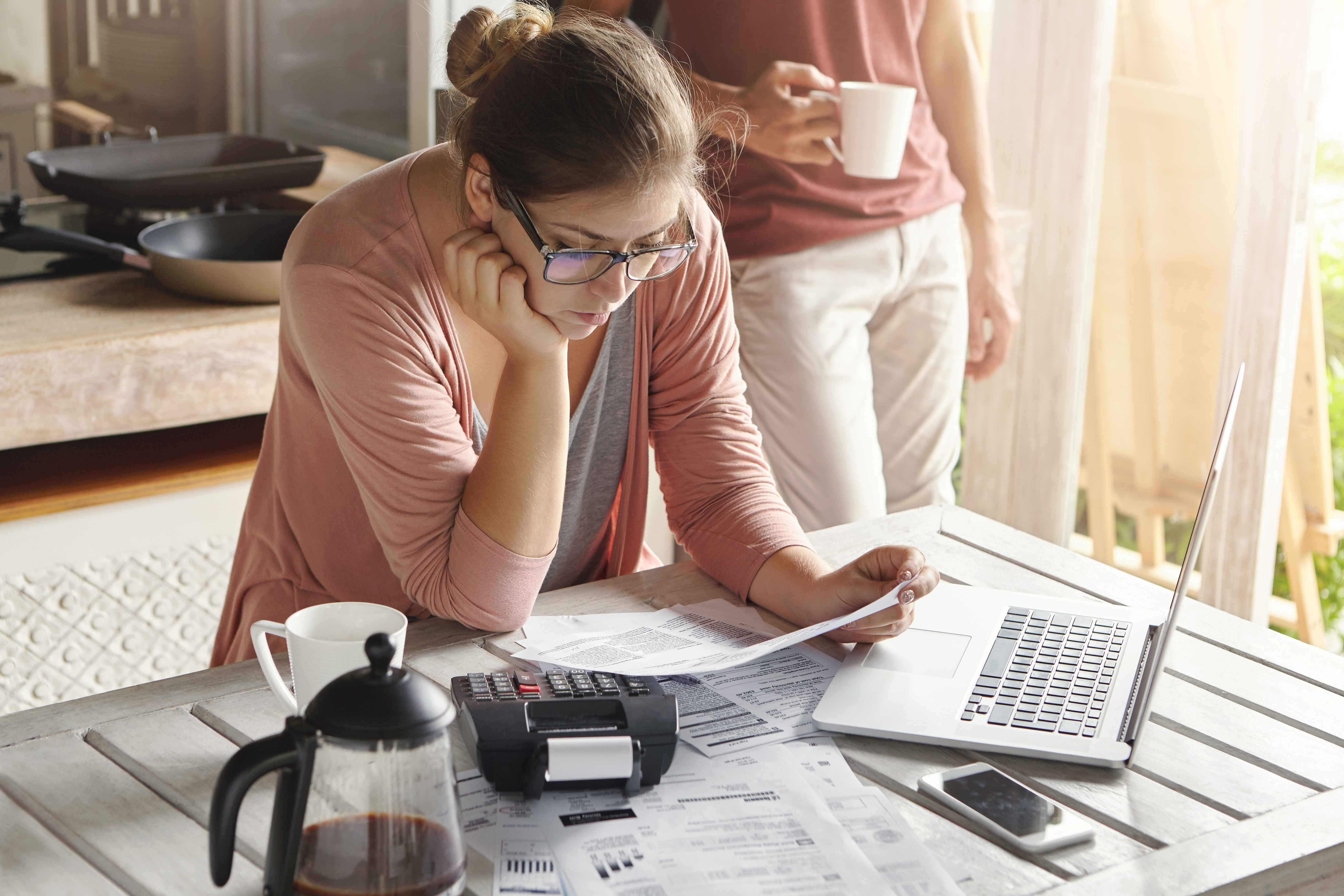 Sering Cemas Memikirkan Uang? Kenali Money Anxiety dan Cara Mengatasinya
